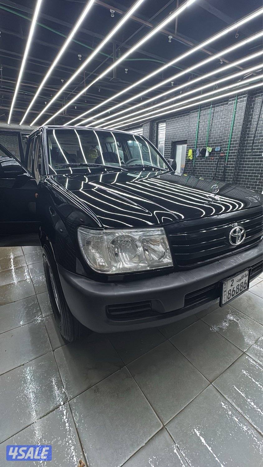 لاند كروزر جي اكس 20043