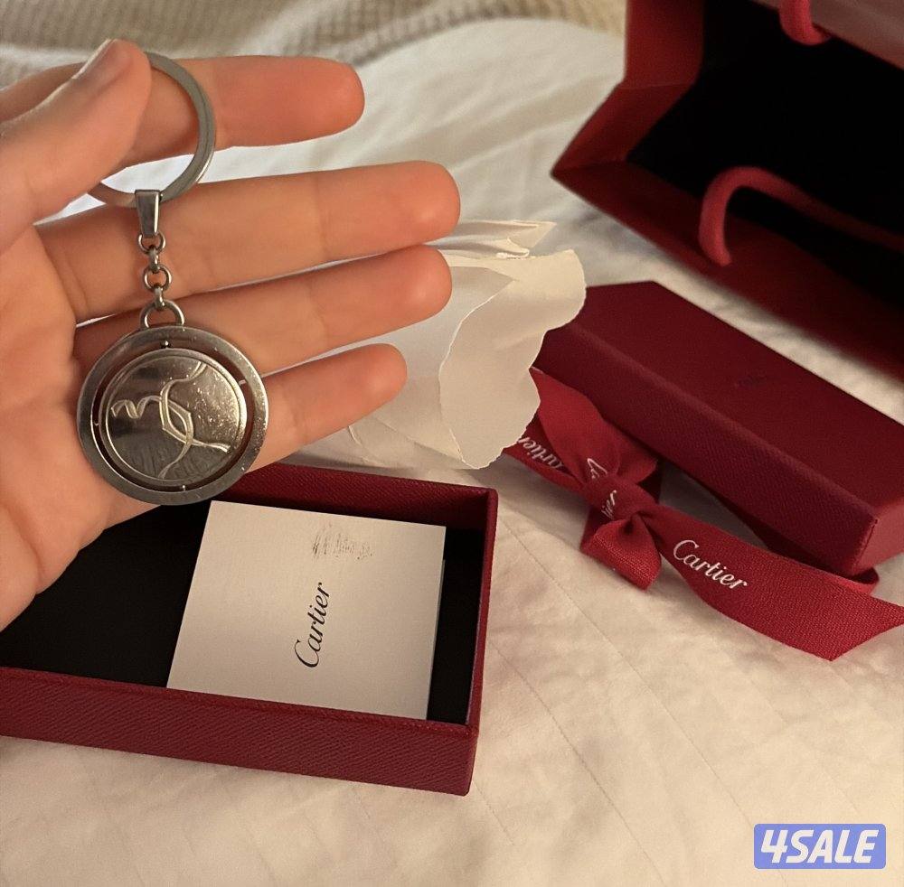 بيعه سريعه بواكه كارتير ومداليه اصليين مستعملين2