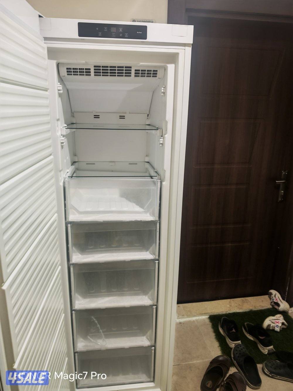 للبيع فريزر ايطالي اريستون7