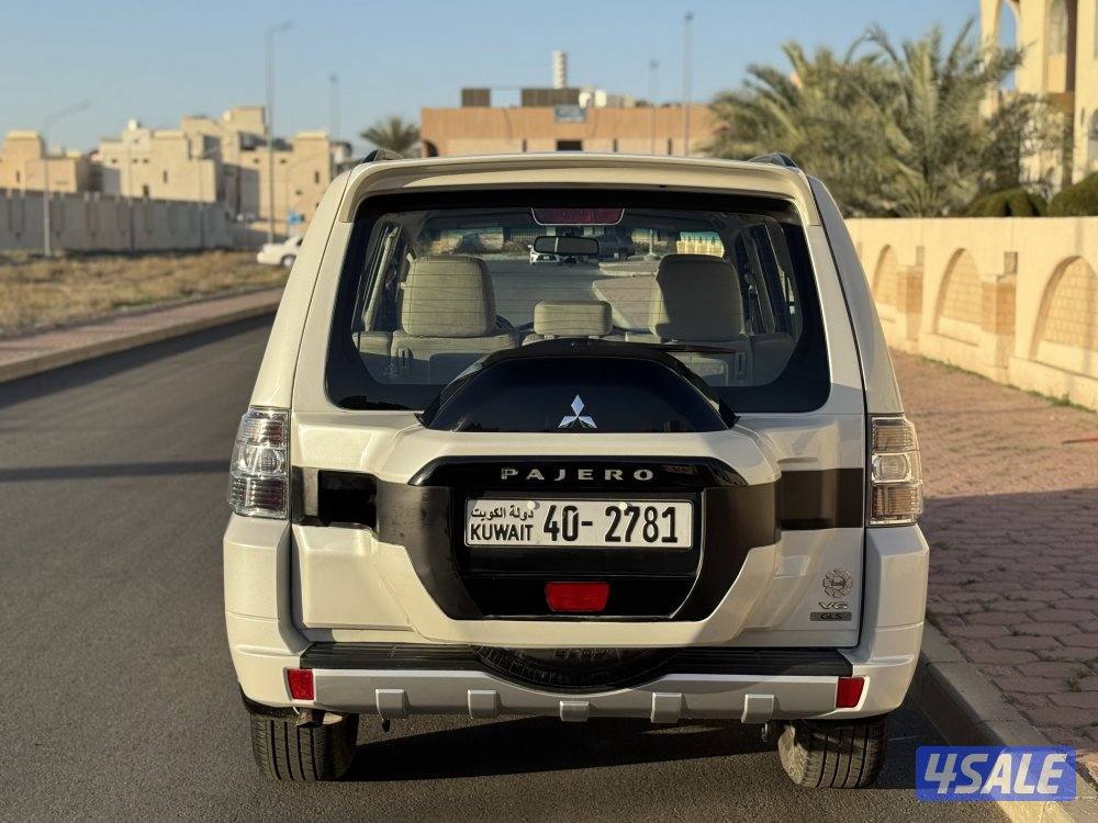 للبيع باجيرو 20162