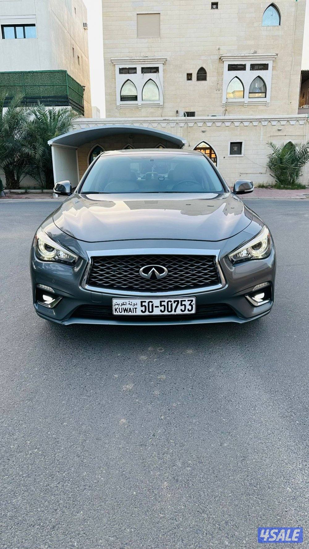 انفينيتي -Q1