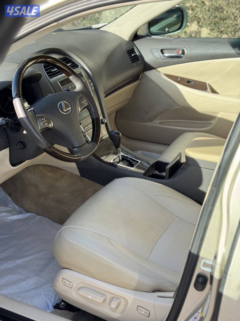 للبيع لكزس ES 350 موديل 20113