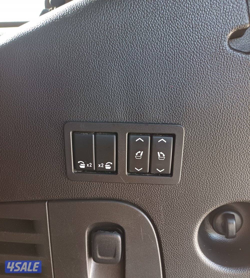 للبيع اسكلد بلاتينيوم13