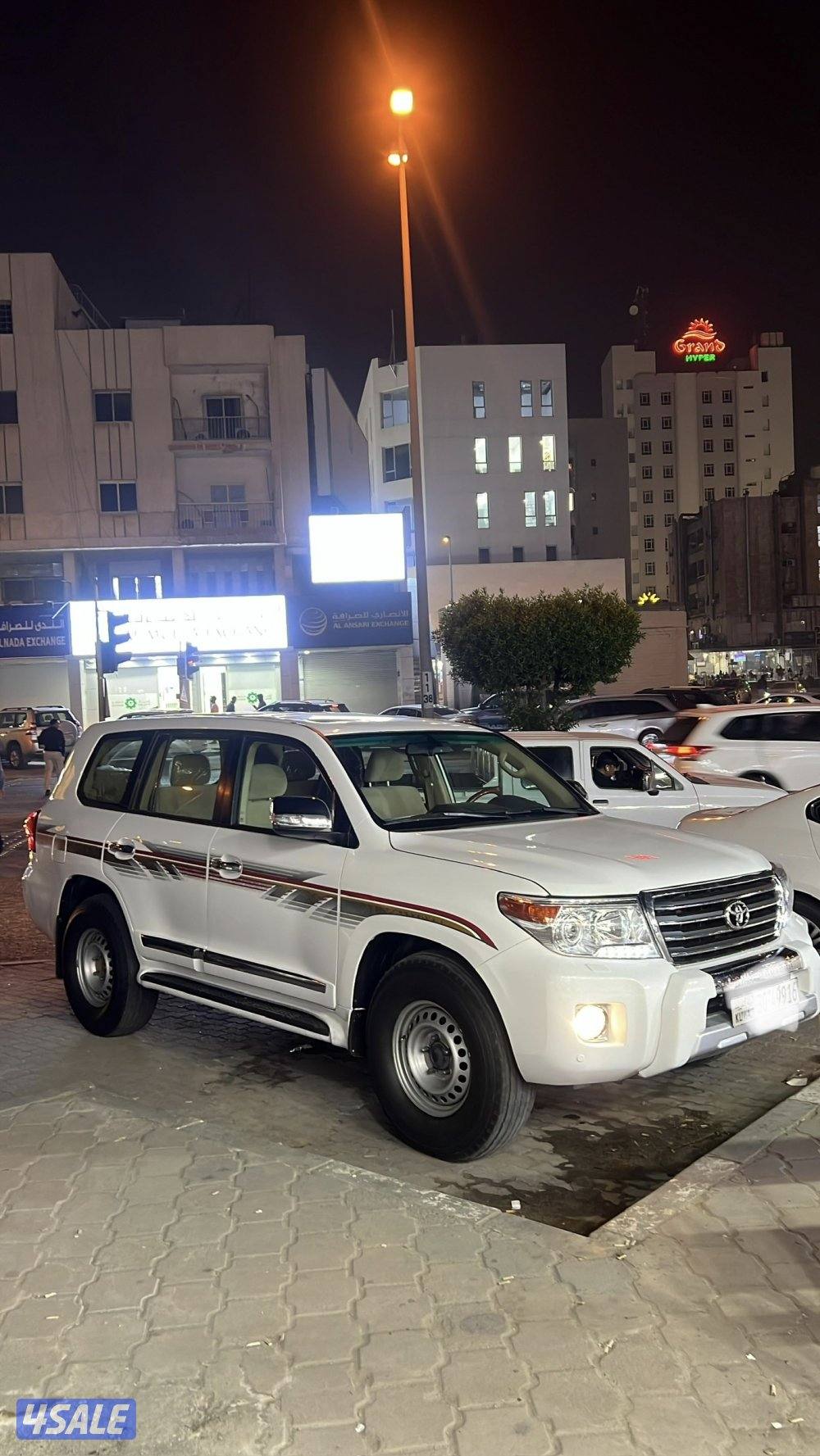 للبيع لاند كروزر م 20151