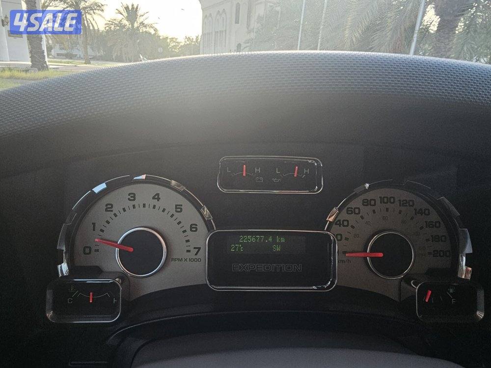 جيب اكسبدشن وارد الغانم صبغ الوكالة عداد ٢٢٥ الف كيلو8