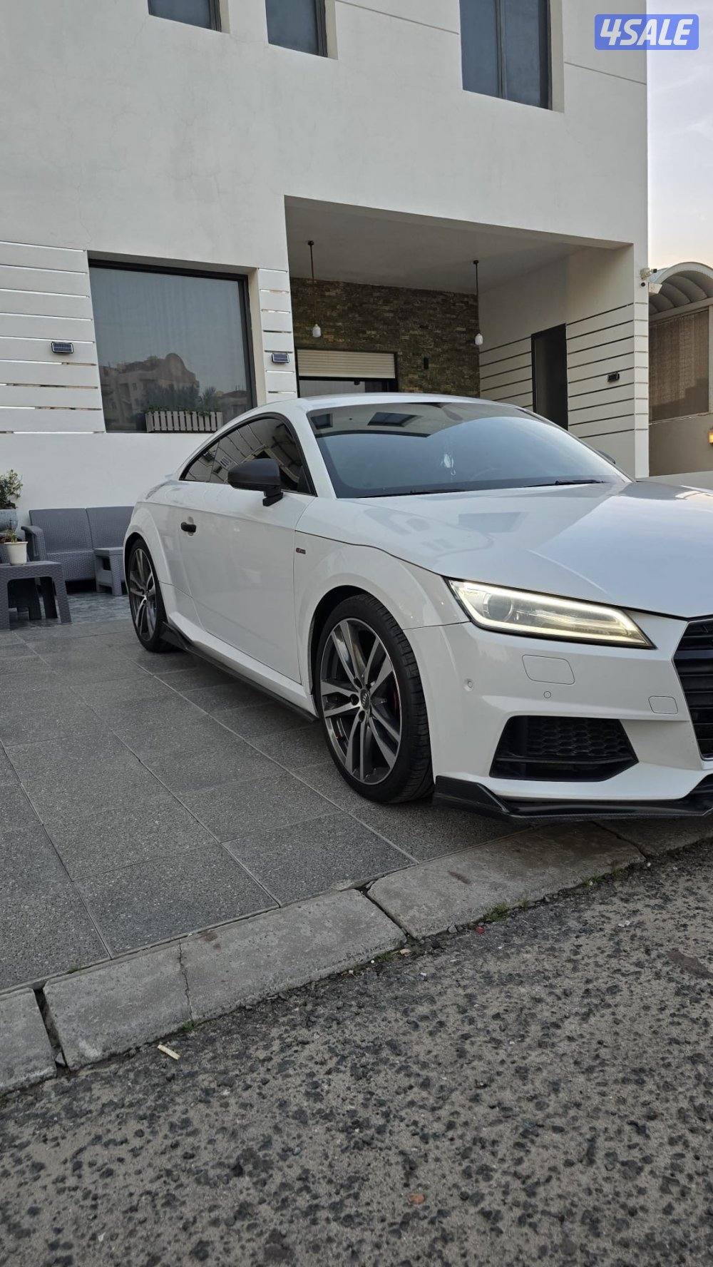 Audi TT SLine6