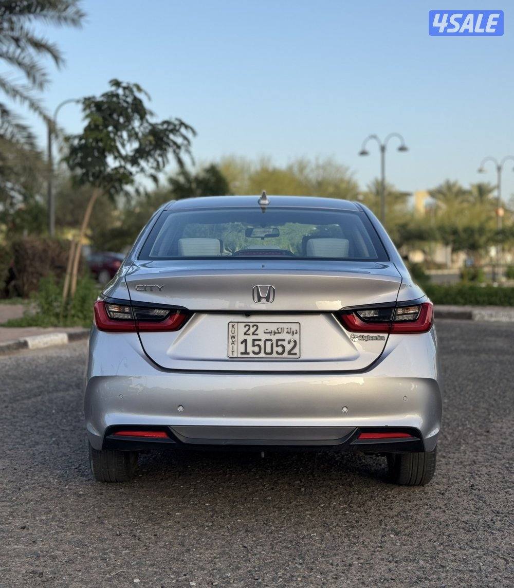 للبيع هوندا سيتي 2024 - ماكينه 1.5 CC بحاله ممتازه4