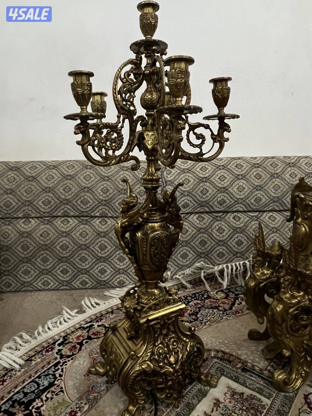 للبيع طقم انتيك ساعة و 2 شمعدان - نحاس بل كامل صناعة مصرية2