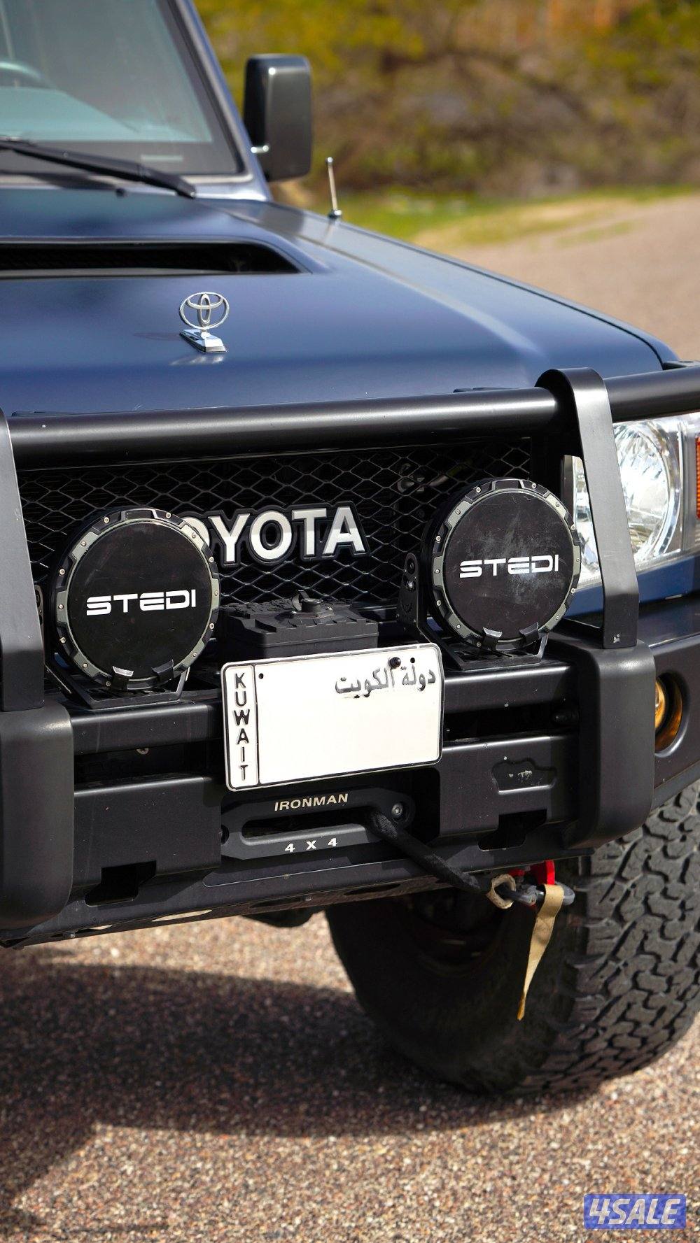 للبيع lc79 وارد الساير ٨ سلندر ديزل7