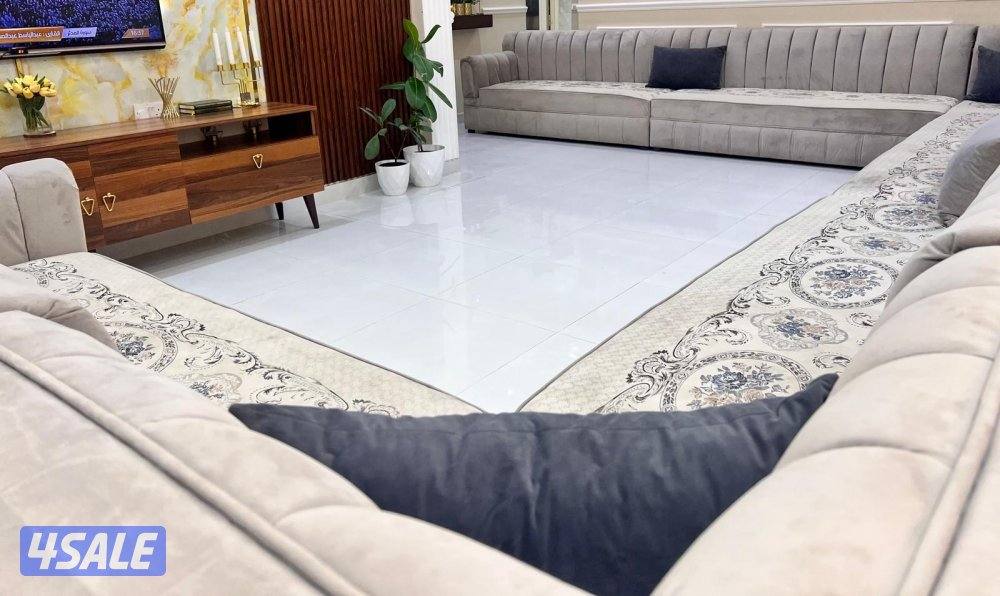 للبيع قنفات نظيفة١٤ متر0