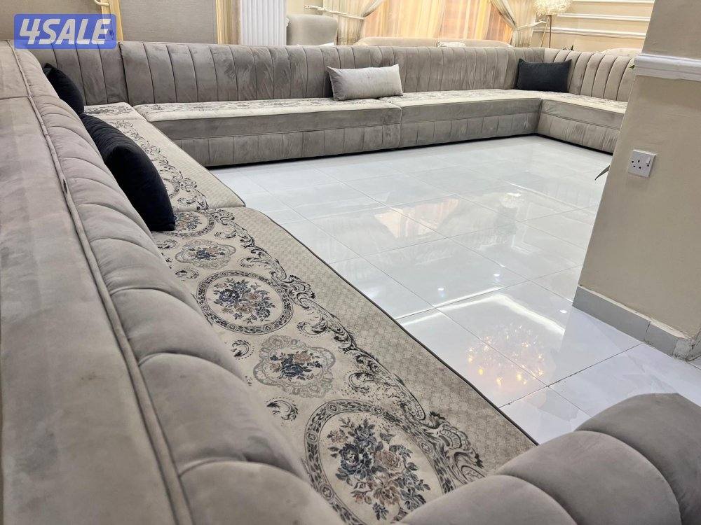 للبيع قنفات نظيفة١٤ متر2