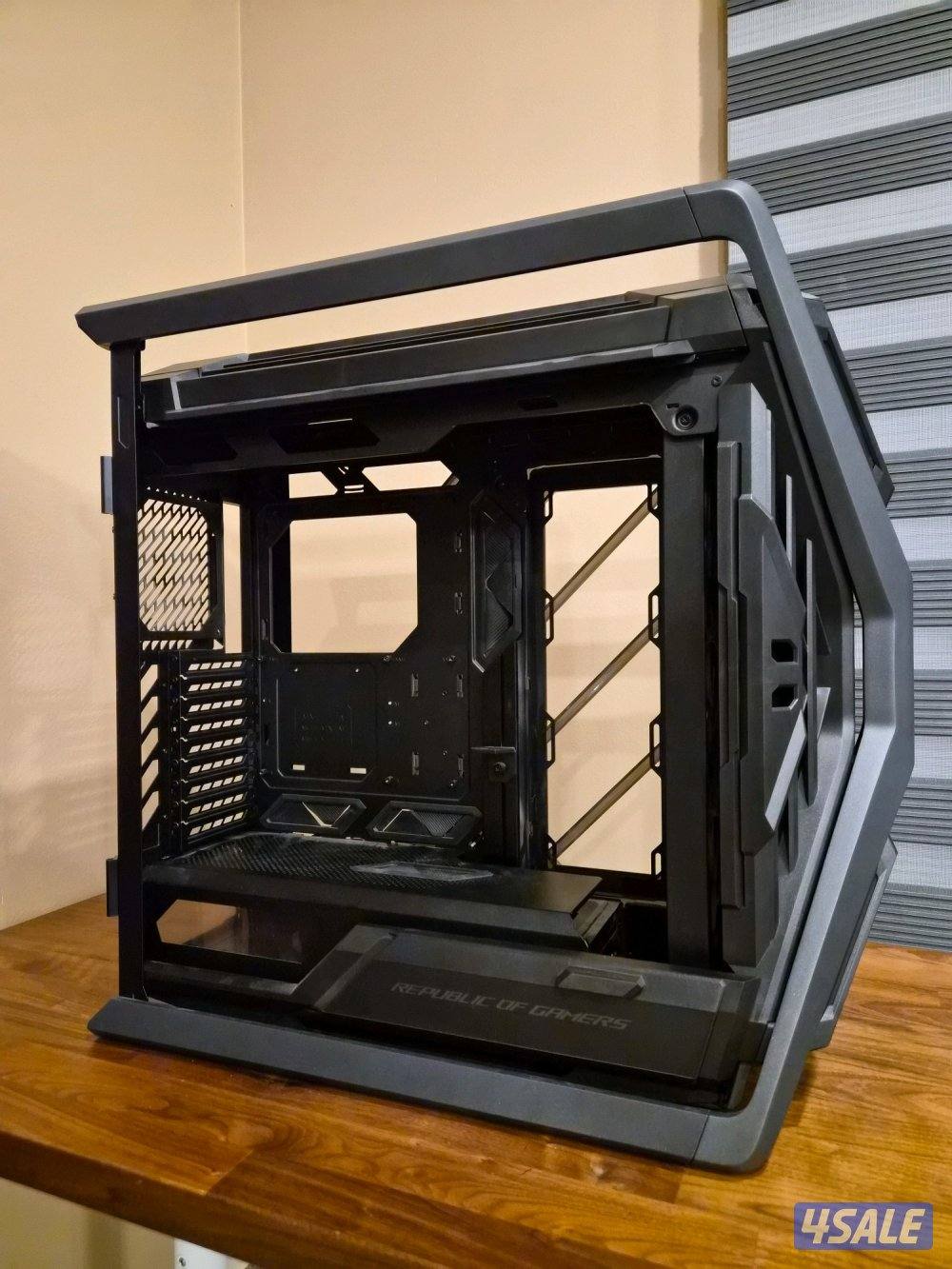 Asus ROG Hyperion Case - used (case only)1
