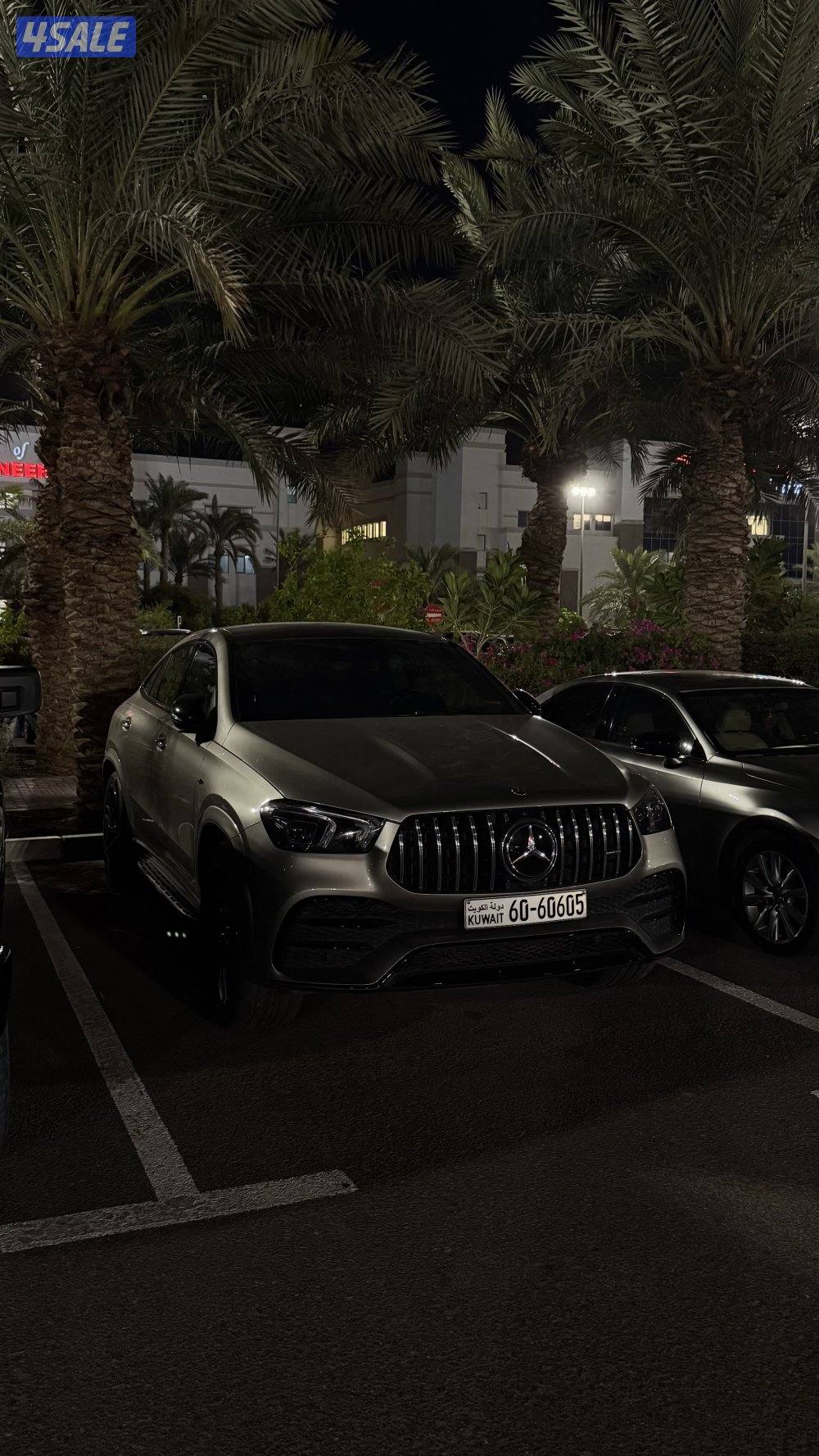 مرسيدس GLE 53 AMG موديل 2022 تحت الكفاله عداد 74 الف كيلو4