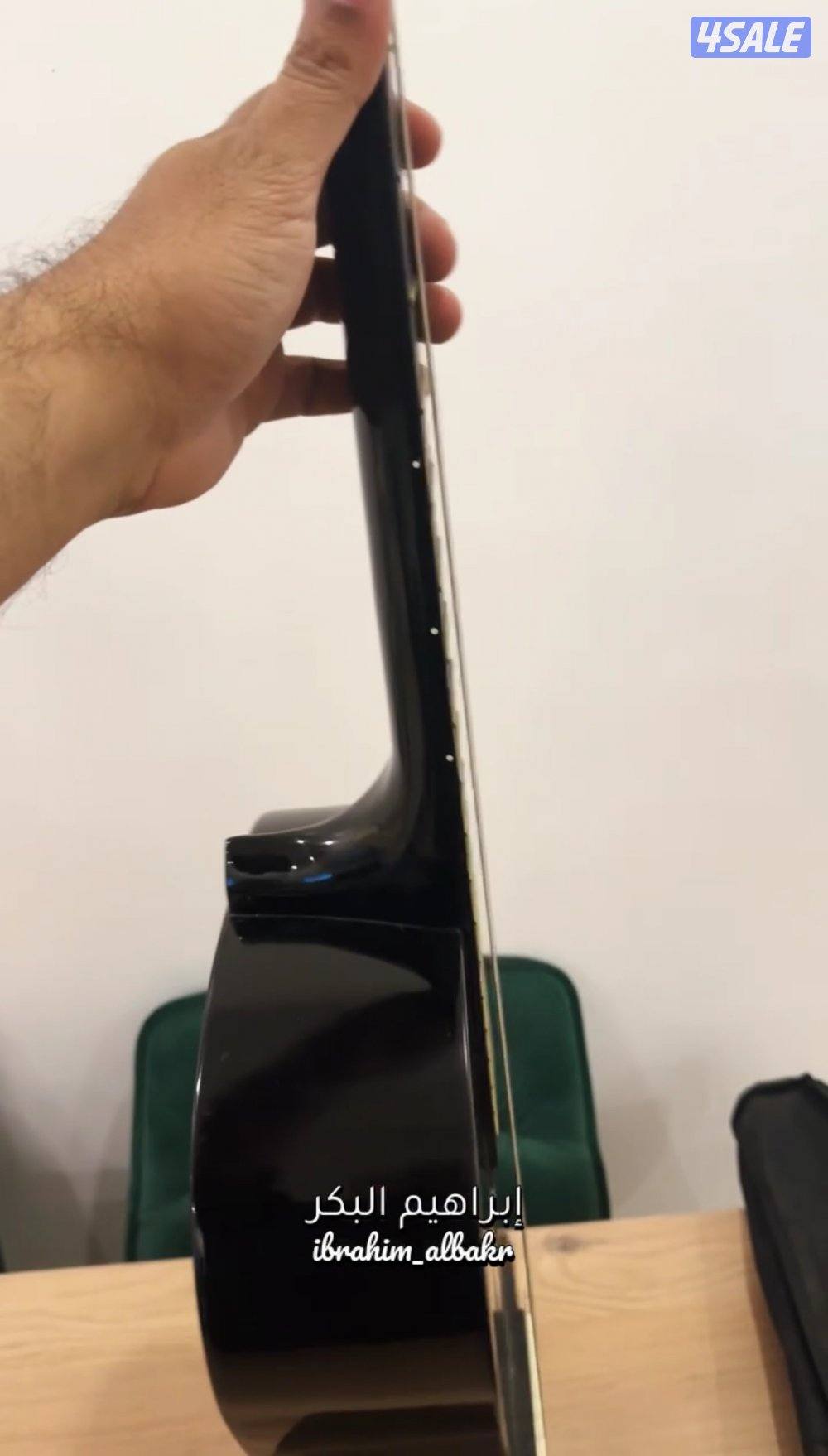 جيتار كلاسيكي أسود جديد1