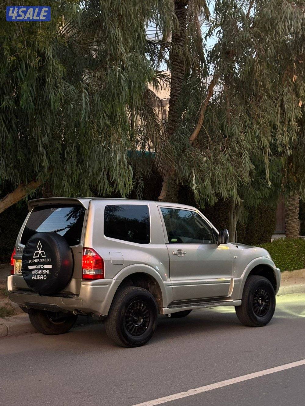 باجيرو باب واحد موديل 2005 ماشي 240 شرط الفحص2