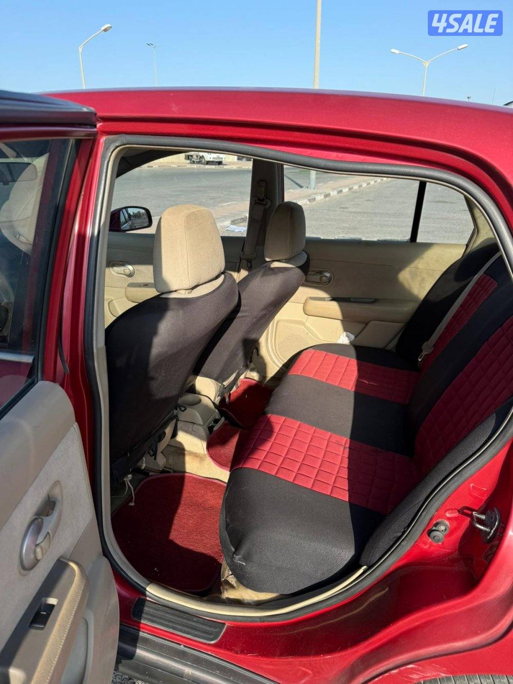 للبيع نيسان تيدا ٢٠٠٩5