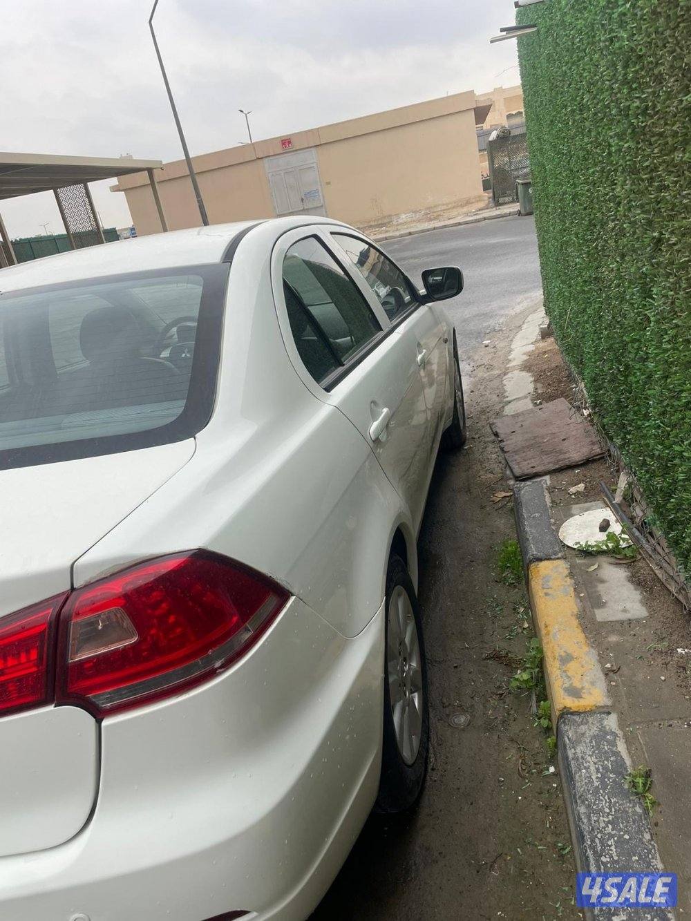 للبيع ميسوبيشي لانسر فورتيس موديل 20130