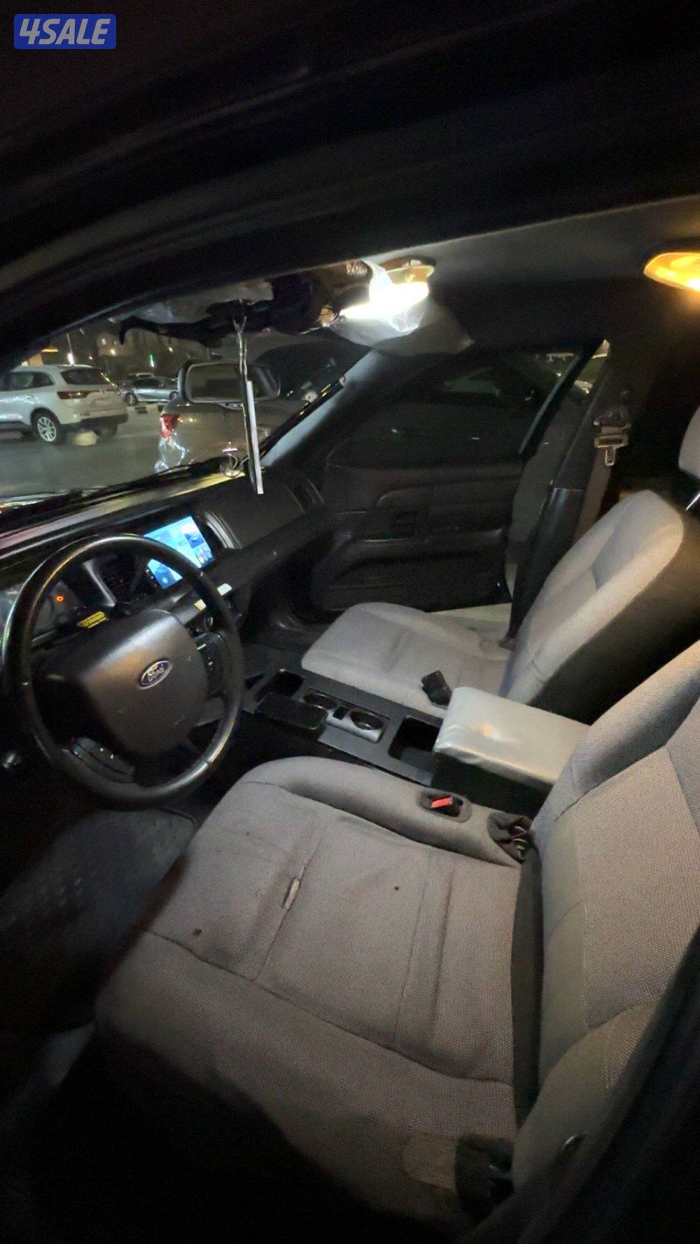 للبيع فورد بوليسي اصلي5