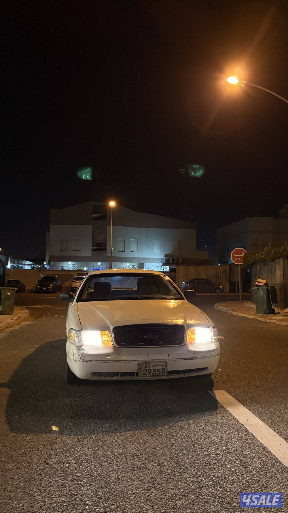 فورد بوليسي4