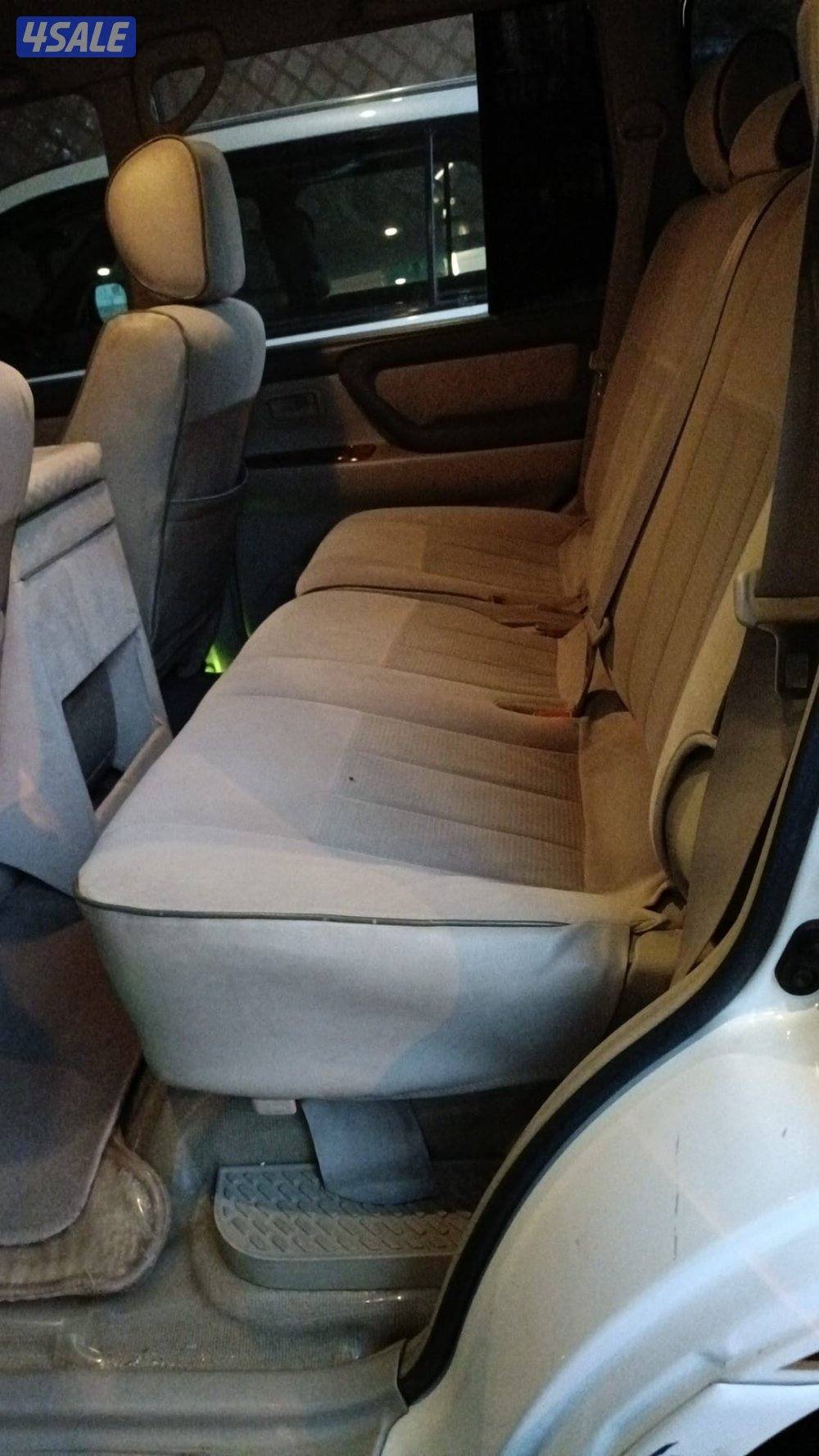 للبيع لاندكروزر 2006gxr1