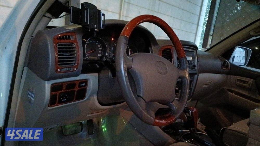 للبيع لاندكروزر 2006gxr7