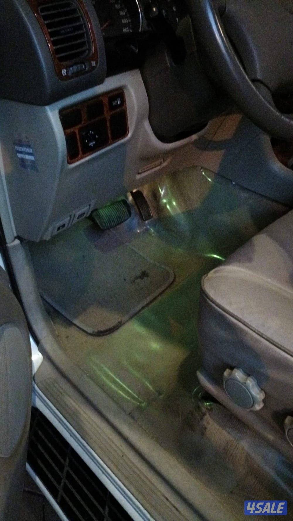 للبيع لاندكروزر 2006gxr9