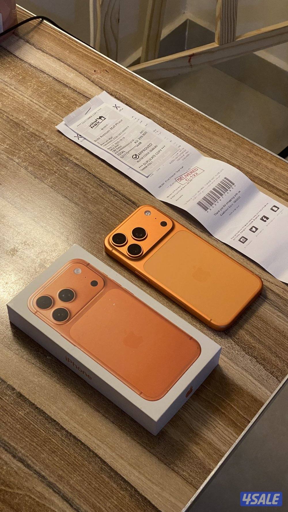 iPhone 17 pro 256GB, perfect condition battery health 100%0