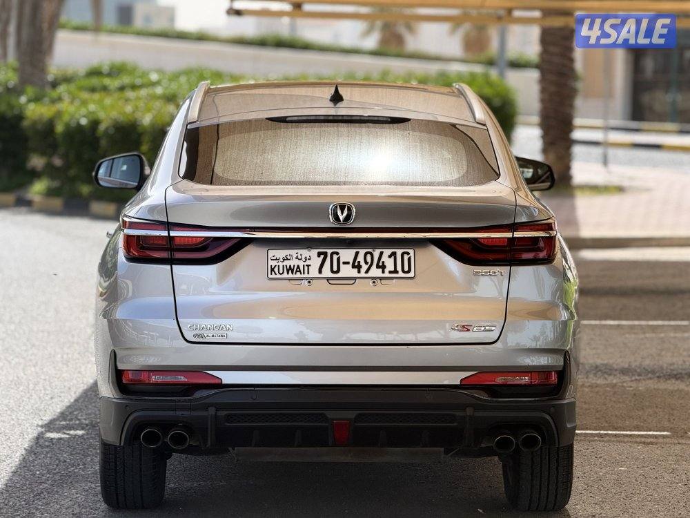 للبيع : شانغان - موديل 2023 عداد : 67 الف صبغ الوكاله3