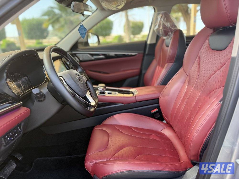 للبيع : شانغان - موديل 2023 عداد : 67 الف صبغ الوكاله11