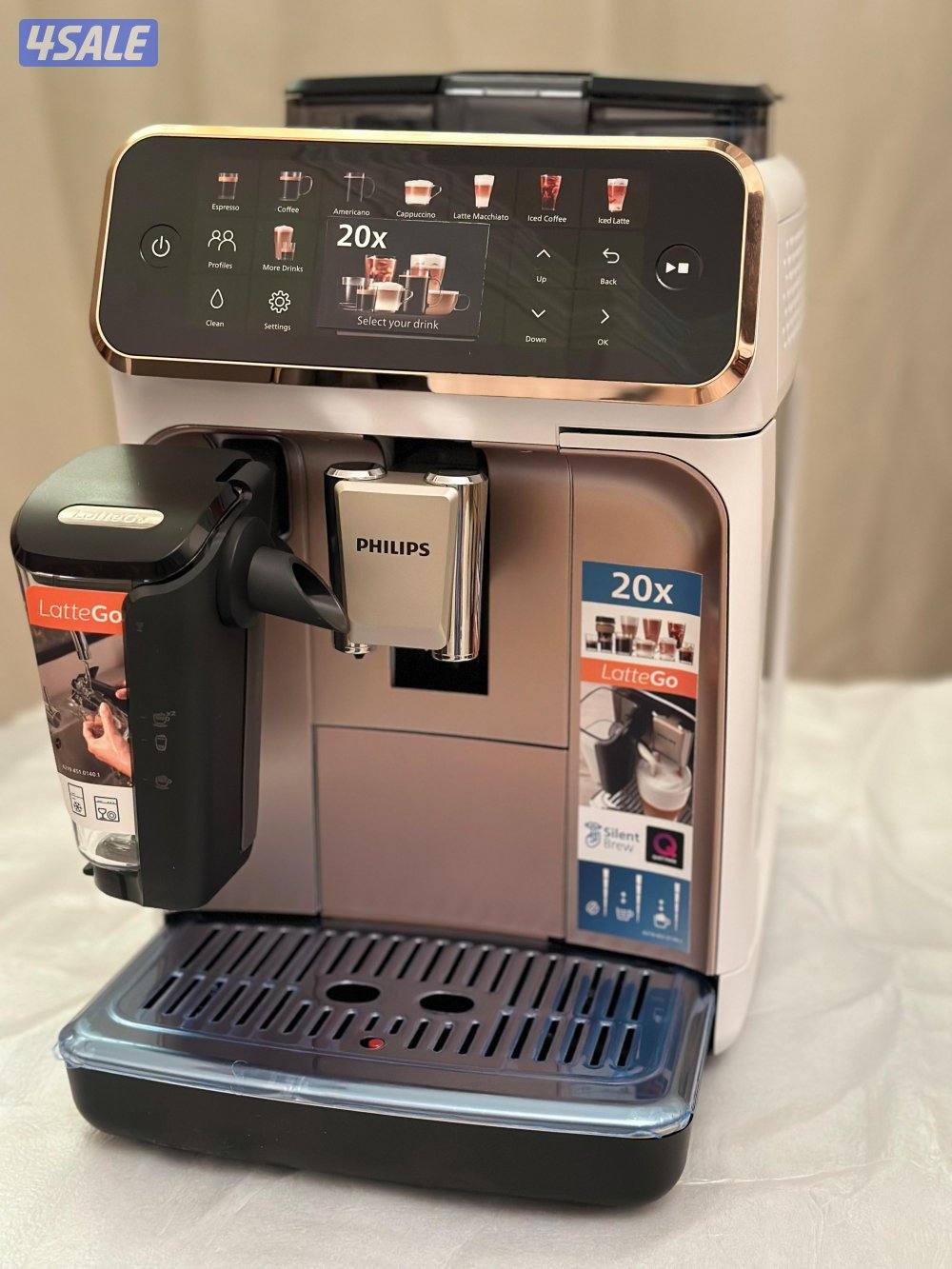 مكينة فيليبس حجم 5500 مع مكتبة تلفزيون مع دفاية استعمال خفيف وشبه جديد1