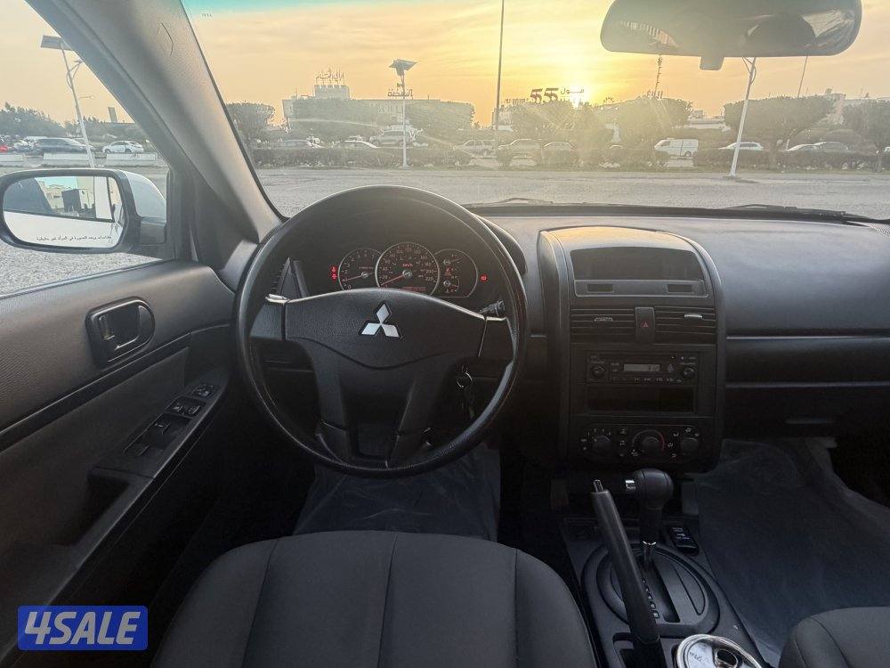 للبيع جالانت 2010 صبغ الوكالة4