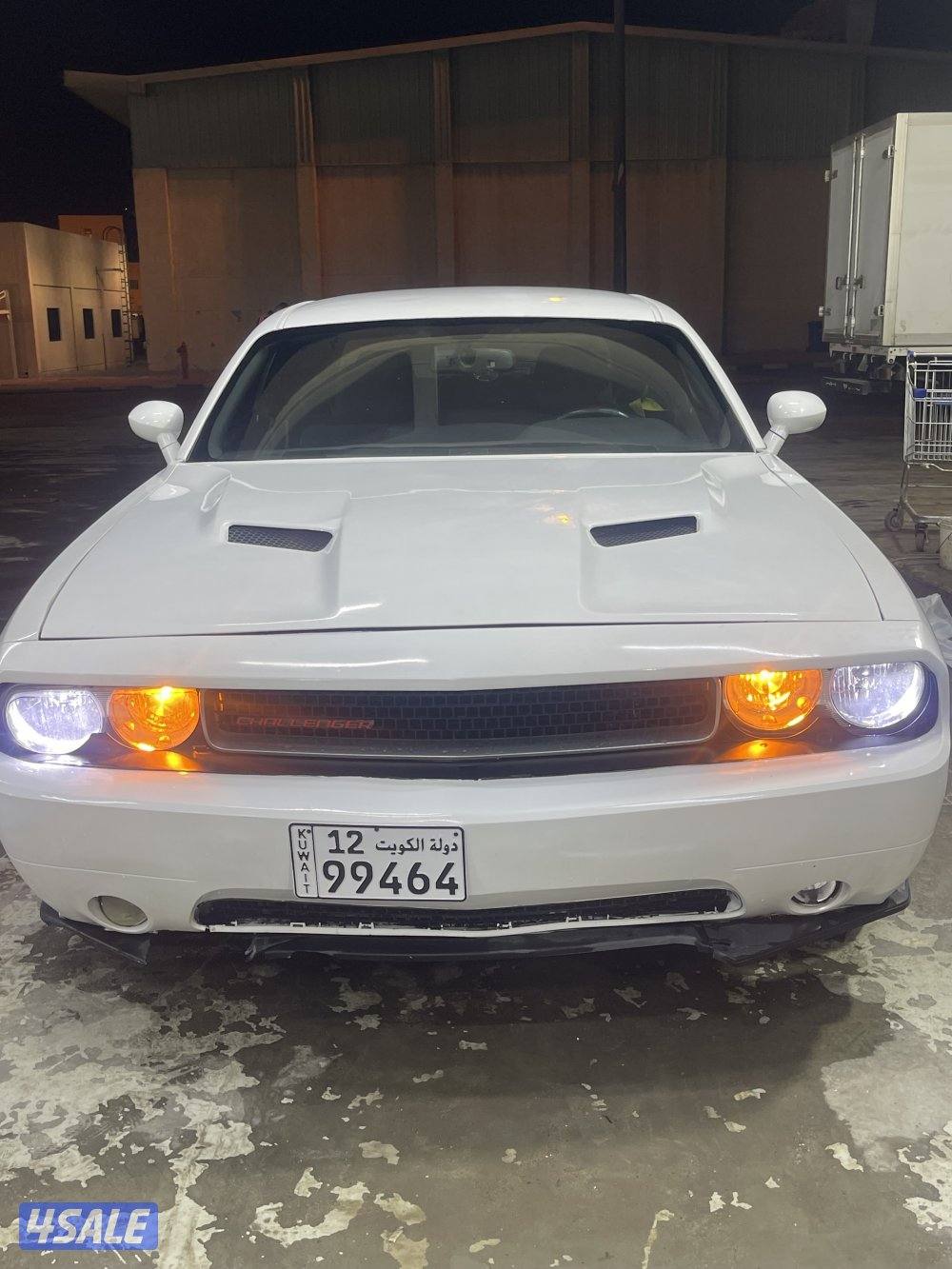 للبيع دوج تشالنجر0