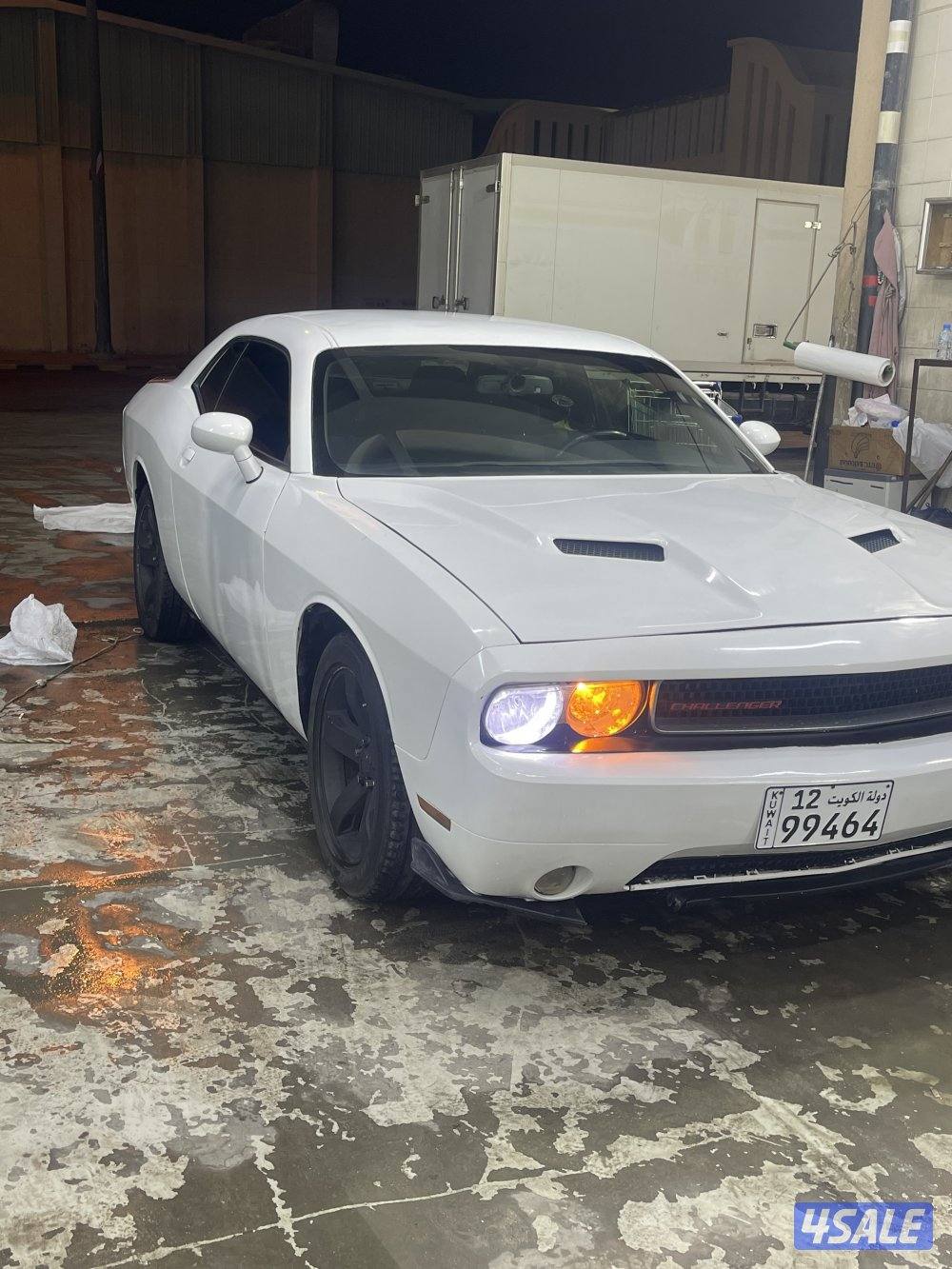 للبيع دوج تشالنجر4