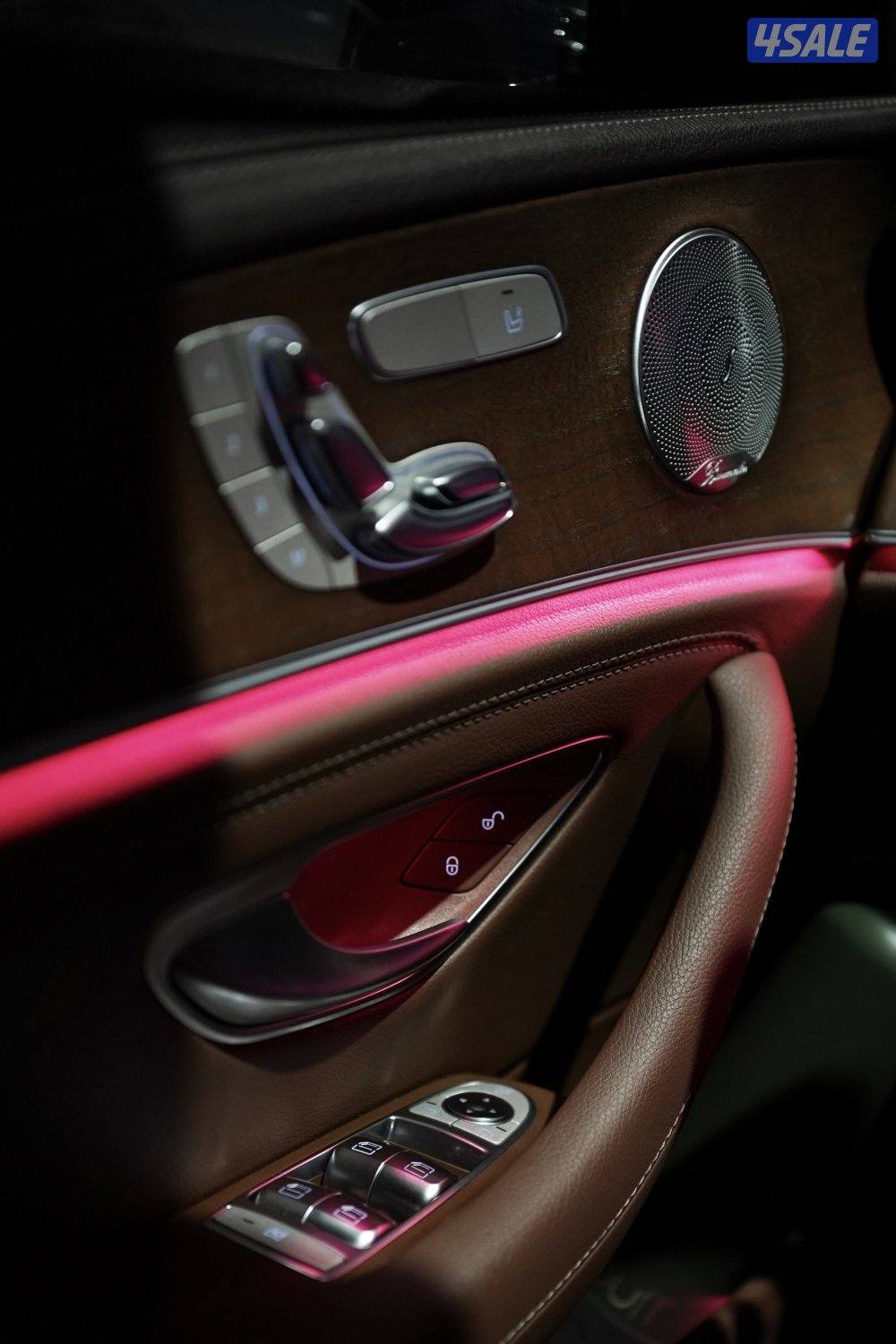 Mercedes E 200 / 2017 Full option / Original paint11