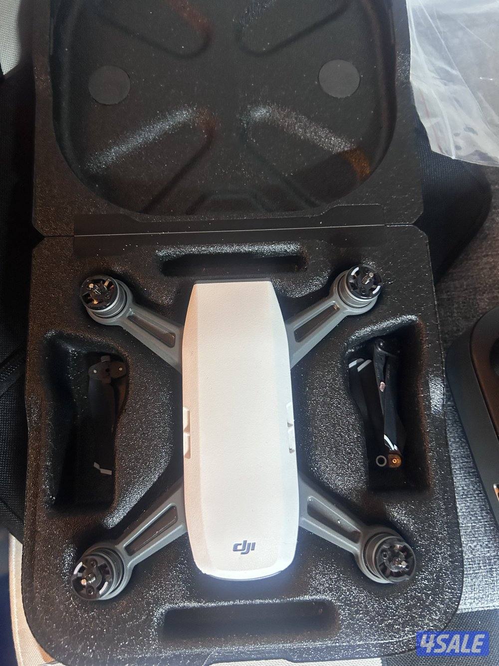 للبيع dji مافيك ميني و سبارك0