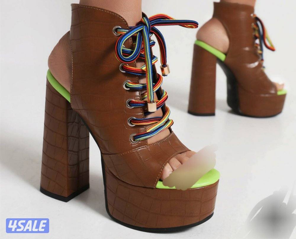 أحذية نسائية متفرقة9