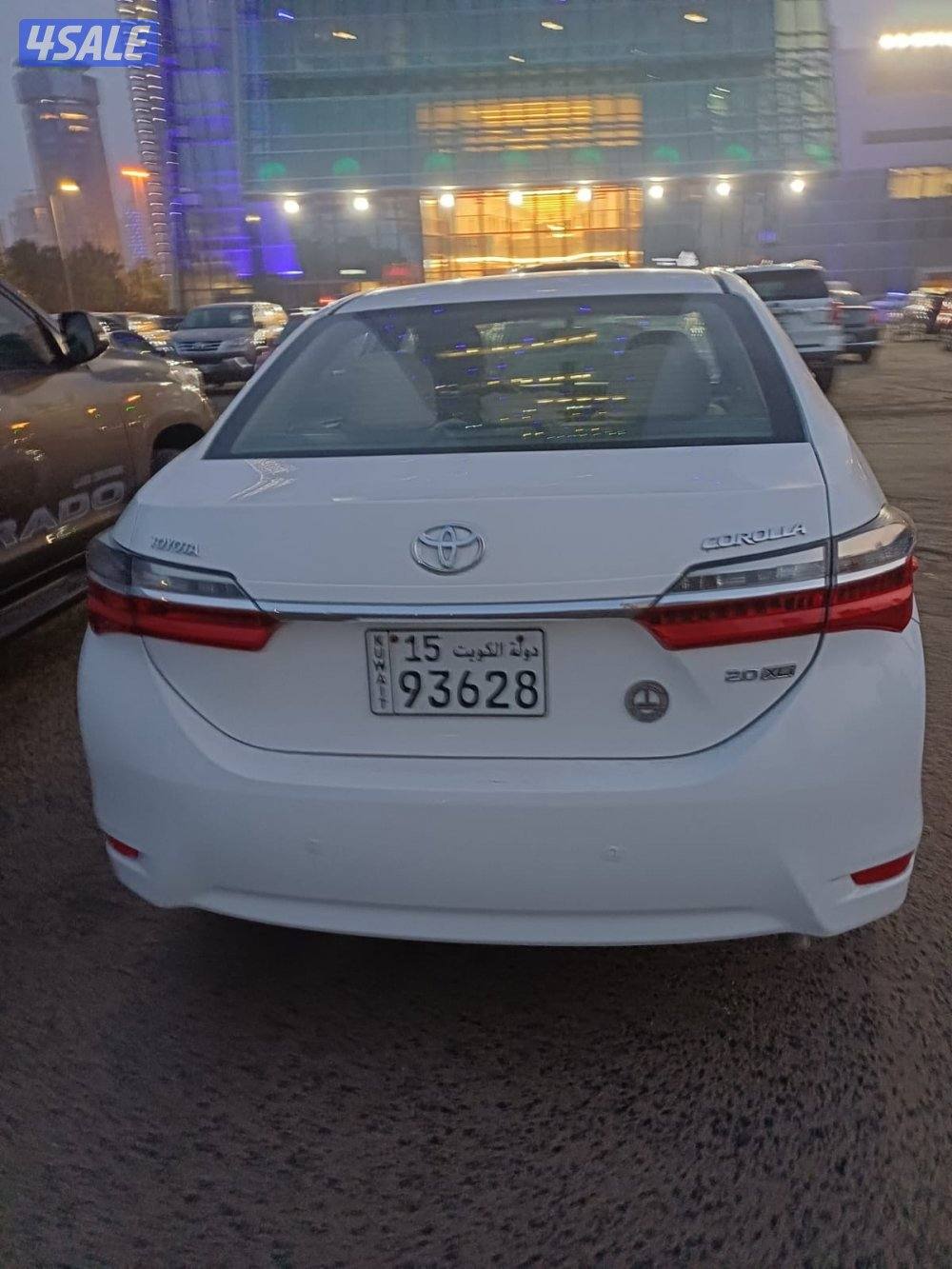 للبيع كورولا وارد الساير ماشية 90 الف كم جميع سيرفساتها في الساير شرط1