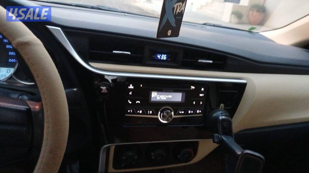 للبيع كورولا وارد الساير ماشية 90 الف كم جميع سيرفساتها في الساير شرط5