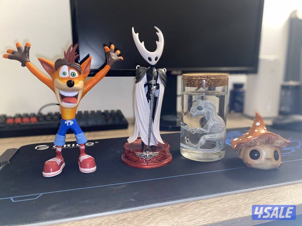 للبيع Funko pop فانكوات عشره انش  وخمسه انش15