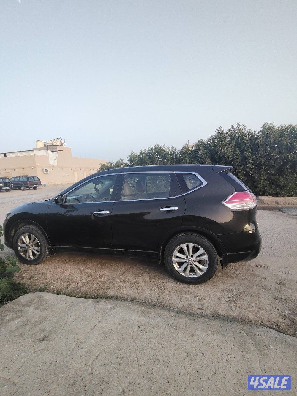 نيسان اكس تريل 20153