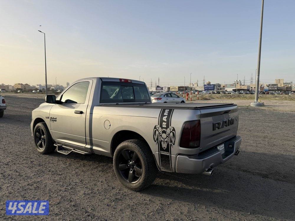 وانيت رام 2020 صبغ وكالة نظيف جدا3