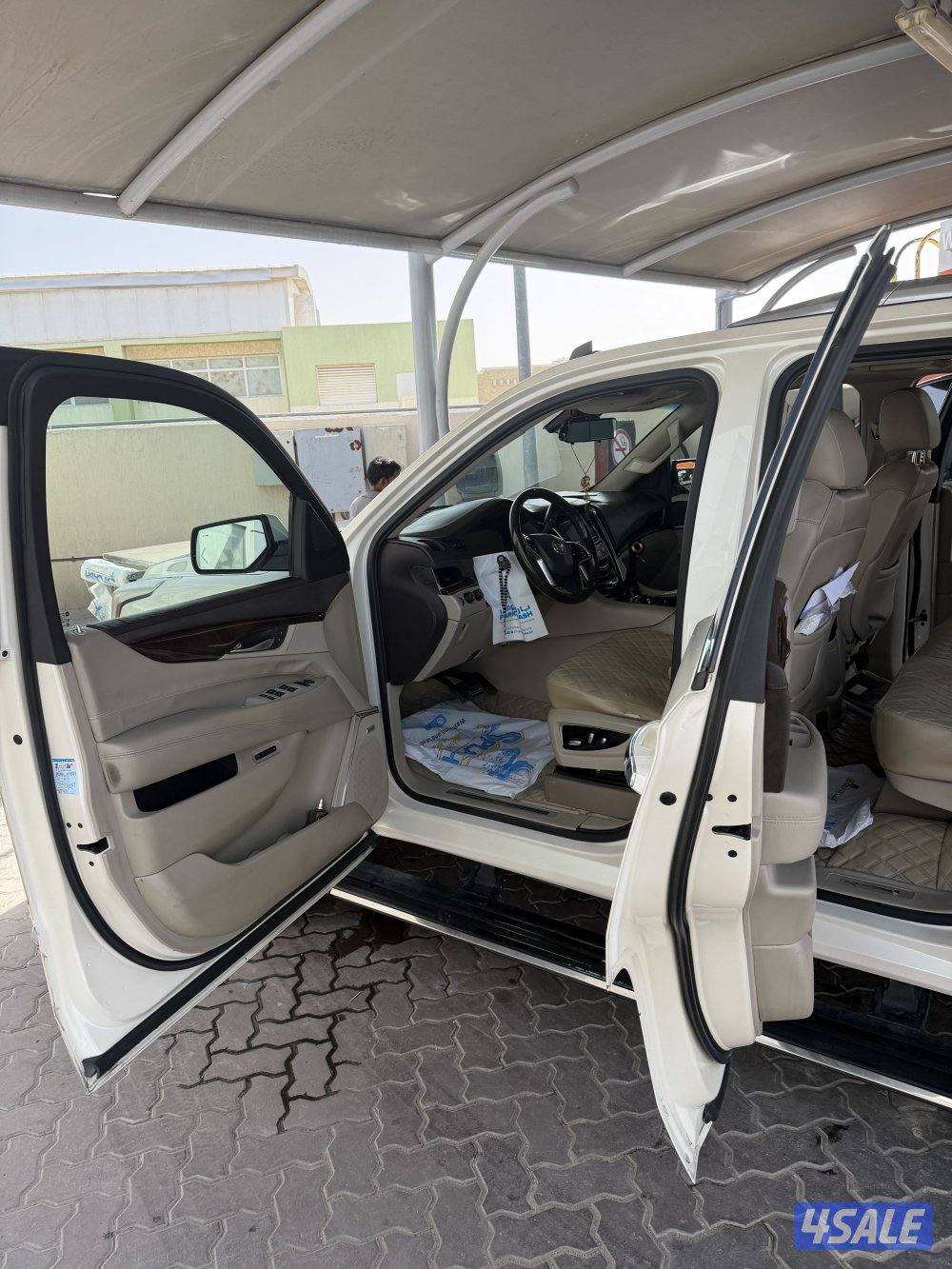 للبيع اسكاليد1