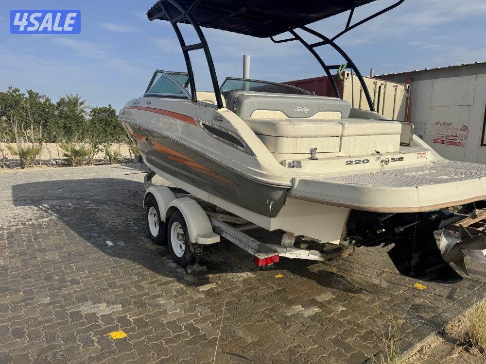 البيع جت بوت سي ري  نظيف جداً ماشي 215 ساعة سيرفس كامل جديد موديل 20119