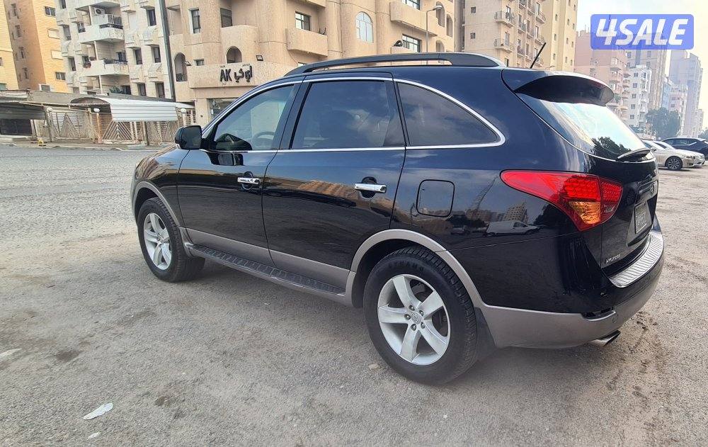 هيونداي _فيراكروز  . موديل 2013  عداد  238 km5