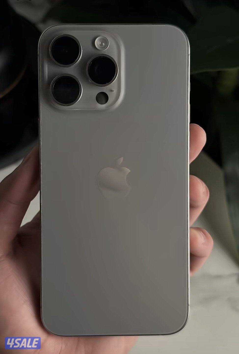 ايفون 15برو ماكس0