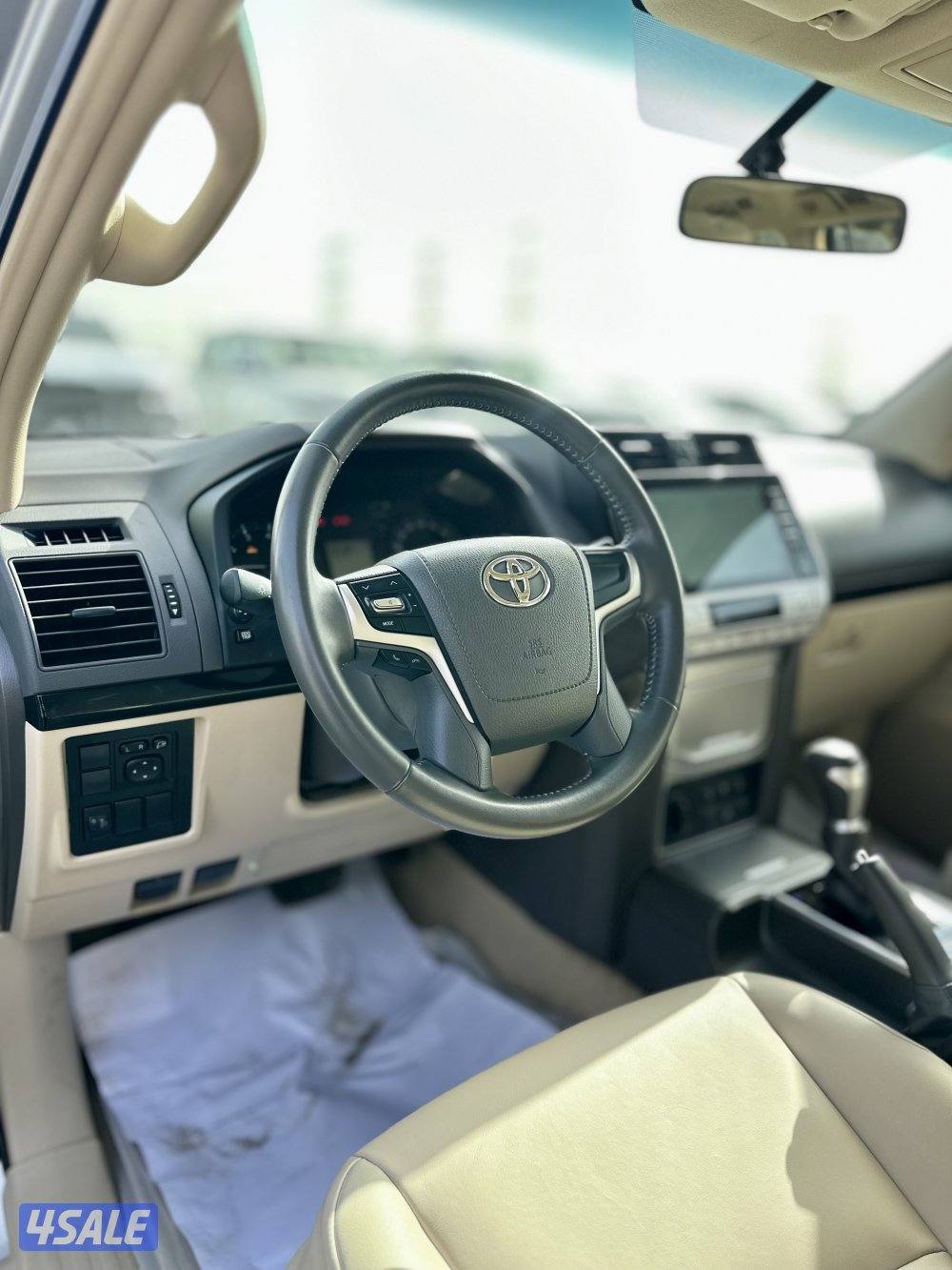 برادو TXL موديل 2022 ماشي 50 الف7