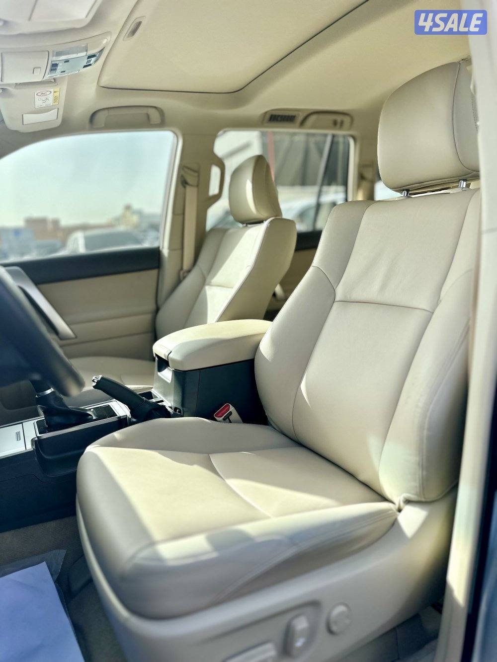 برادو TXL موديل 2022 ماشي 50 الف8