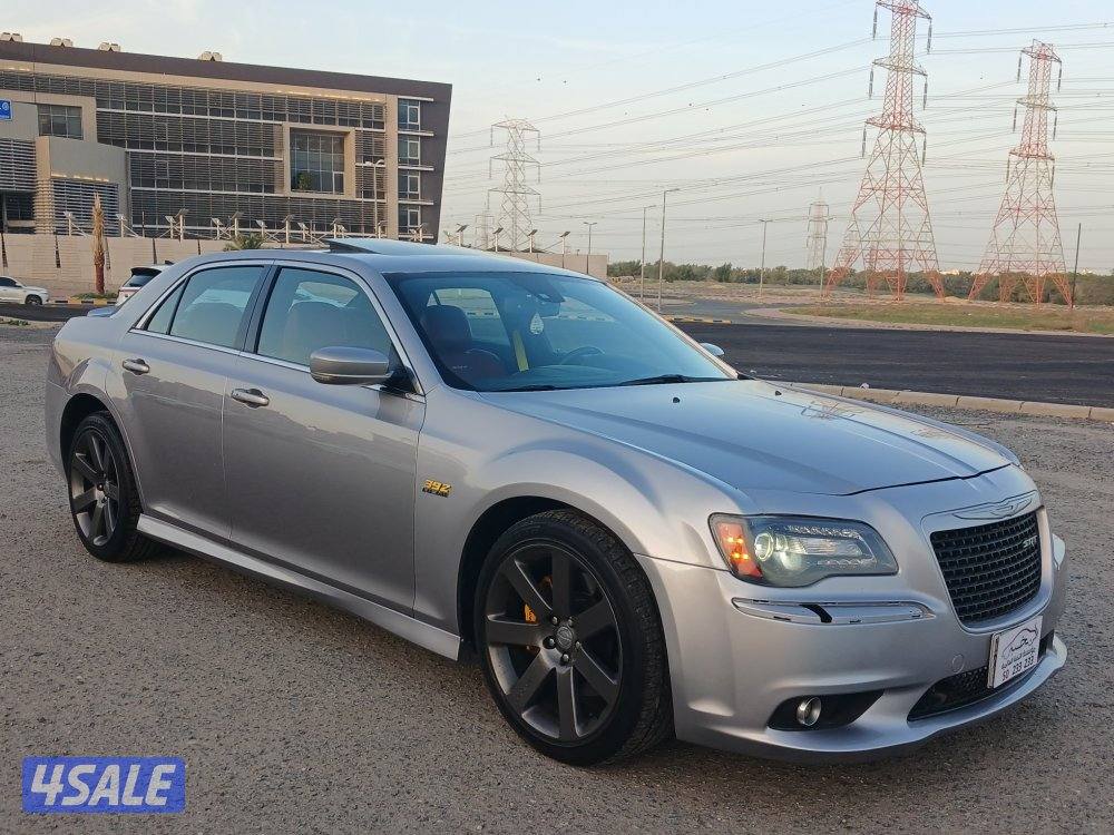 كرايزلر SRT8 موديل 2014 الفل1