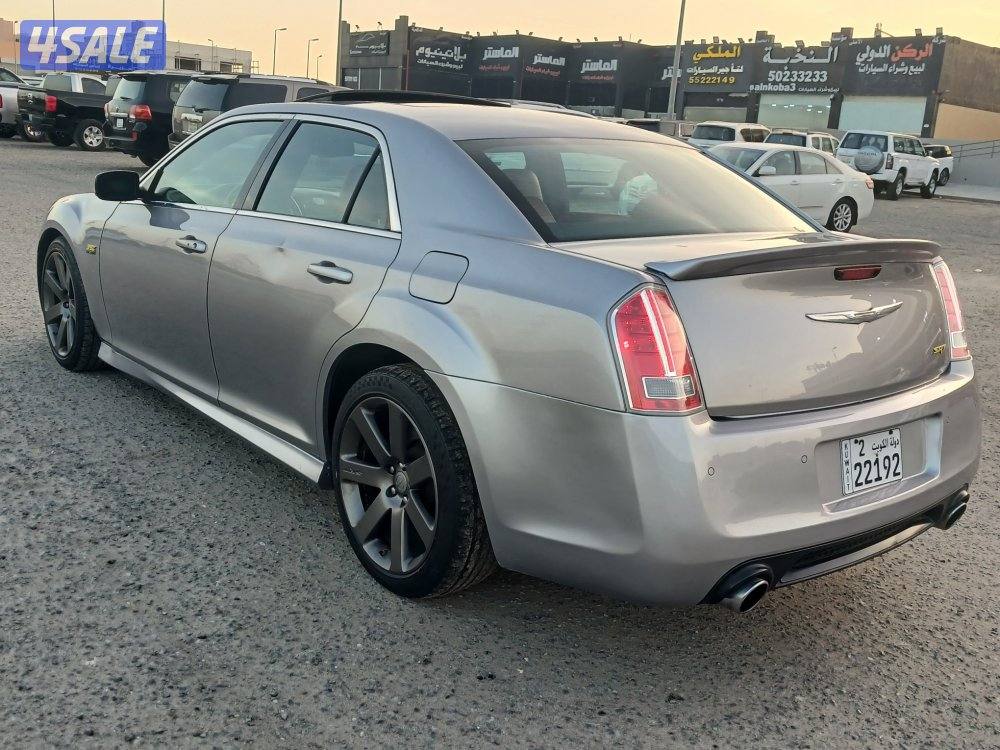 كرايزلر SRT8 موديل 2014 الفل6