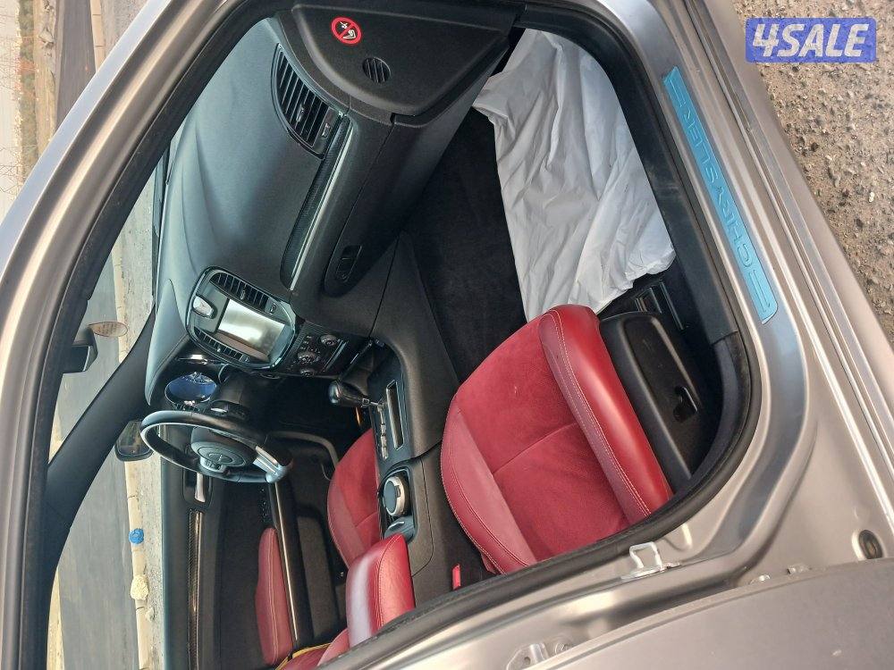 كرايزلر SRT8 موديل 2014 الفل8